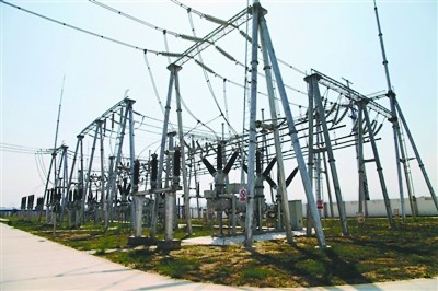 河北南网首座特高压变电站在保定站完成调试投运
